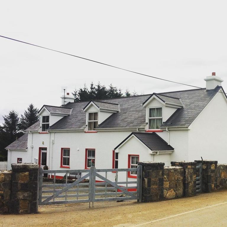 The Old School House Villa Clifden Luaran gambar
