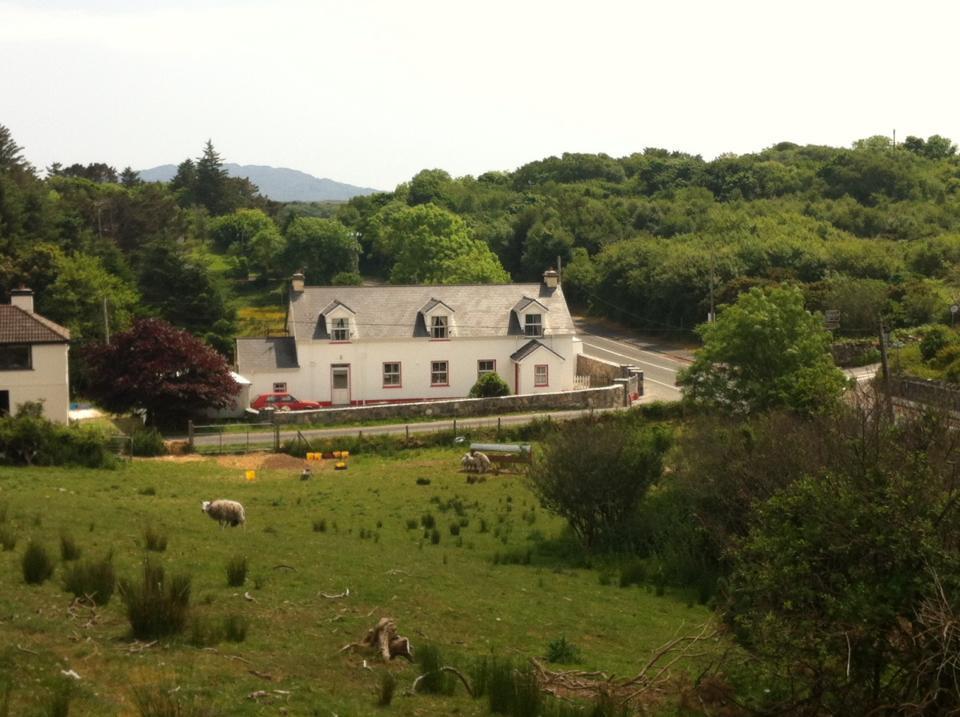 The Old School House Villa Clifden Luaran gambar